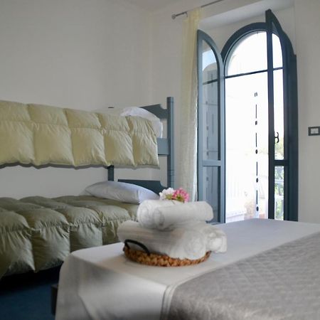 Sperlonga Paradise Suites 500M Dal Mare In Estate Servizio Navetta Per Sperlonga Centro Exterior photo